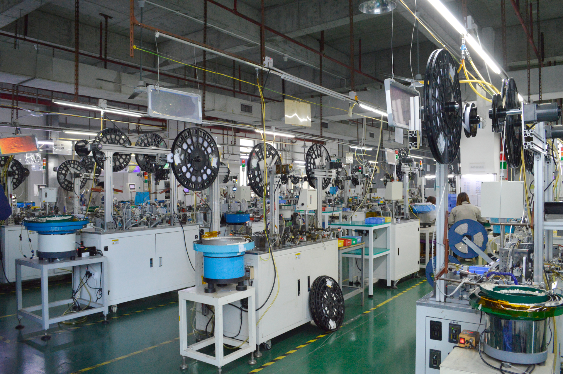 宏利电子-全自动压针机